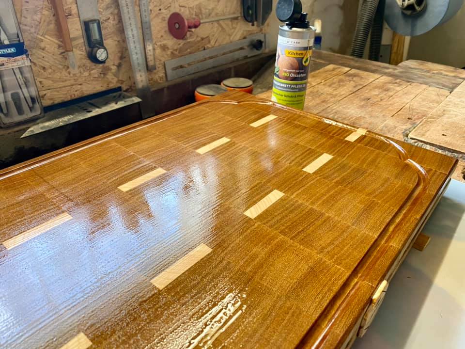 Oiled cutting board