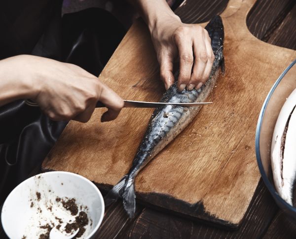 HeliaCARE Knife Messer Wachs-Öl als idealer Begleiter in der Küche